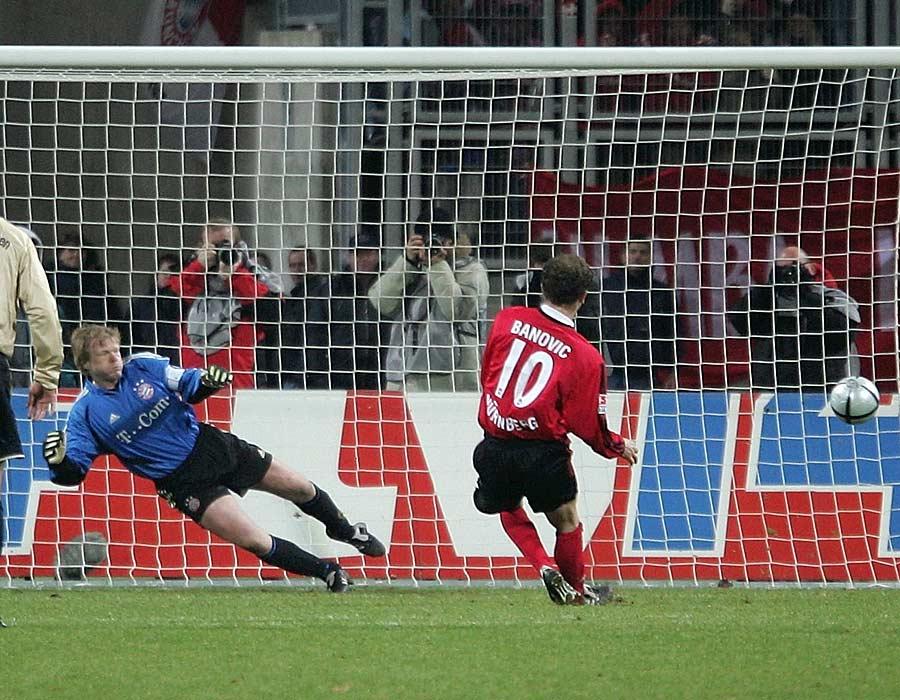 Banovic verlud FCB-Titan Olli Kahn nervenstark und versenkte den Ball mit einem satten Rechtsschuss sicher zum 2:2. Am Ende der Saison wurde der Club 14., die Bayern Deutscher Meister, mit 14 Punkten Vorsprung auf den Tabellenzweiten Schalke 04.