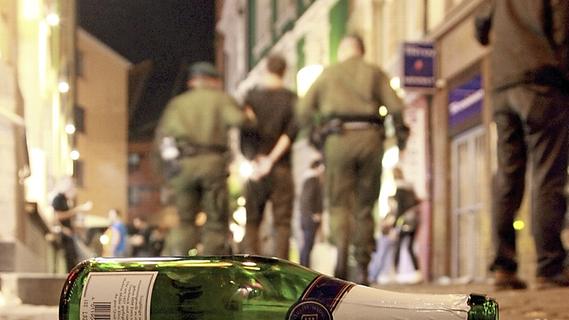 Betrunkene Kärwa-Besucher verheimlichen Schlägerei vor Polizei - Nordbayern.de