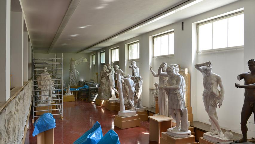 Neben Mitarbeitern und Studenten betrifft die Sperrung auch die Antikensammlung, die in der Kochstraße 4 lagert.