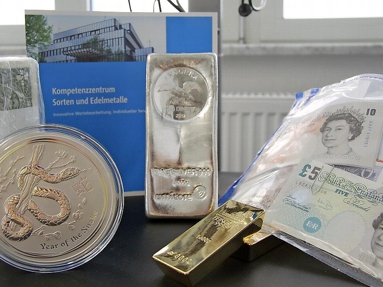 Bayernlb Stellt Neuen Hochsicherheits Tresor Vor Nurnberg Nordbayern De