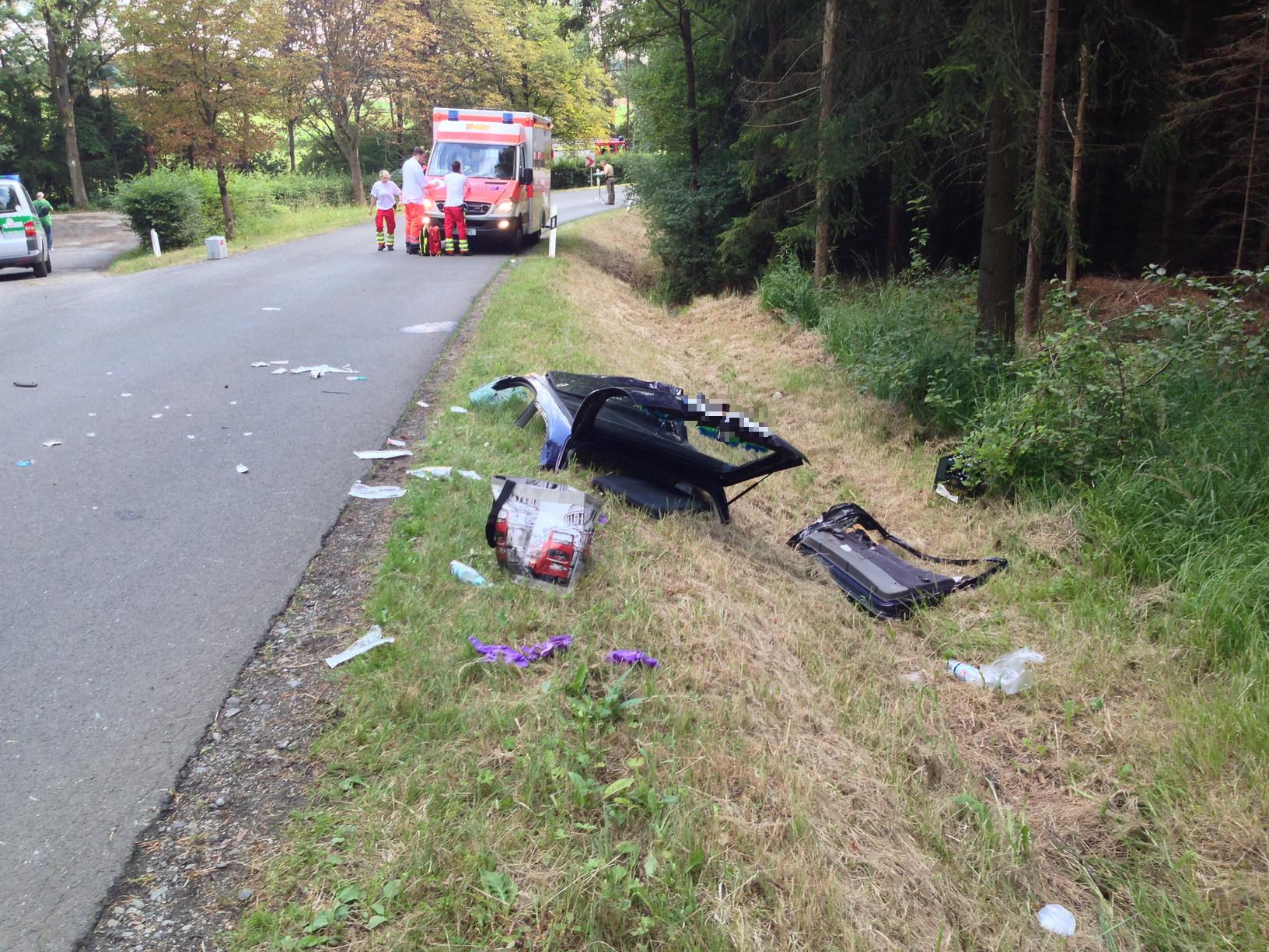 mutter stirbt bei verkehrsunfall nahe burgkunstadt region nordbayern