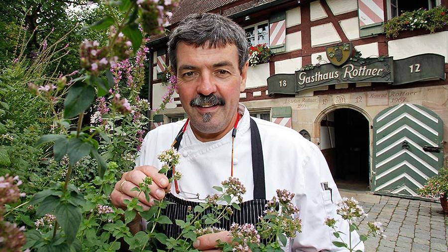 Ein Gastwirt, der starke Duftmarken setzt Ein Gastwirt, der starke Duftmarken setzt