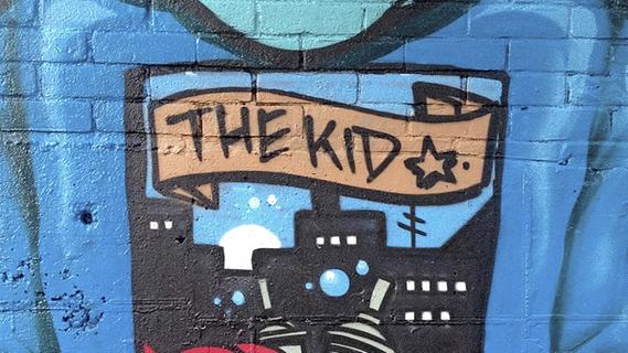 Graffiti Kunstler Aus Ganz Deutschland Gestalten Wande Am Rathaus