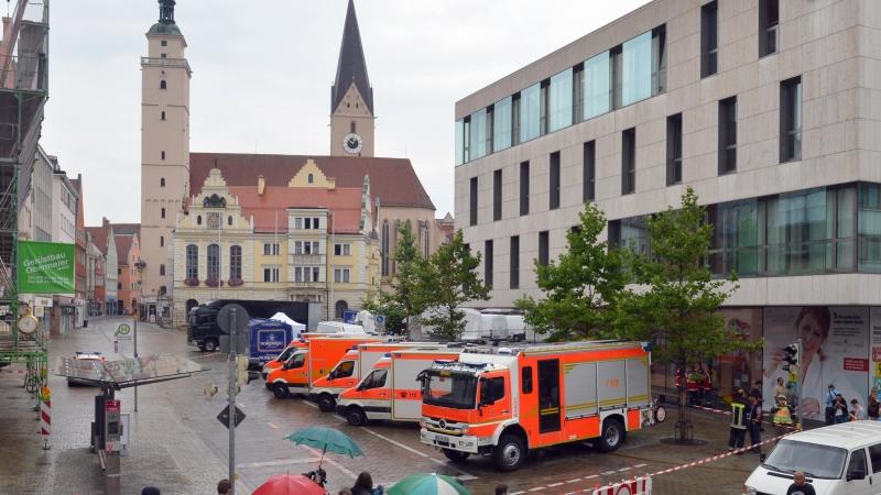 Den sechsten Rang belegt Ingolstadt mit 7177 Delikten auf 100.000 Einwohner. Seit 2009 zeigt sich in der "Auto-Stadt" ein Rückgang bezüglich der Kriminalität. Im Vergleich zum Vorjahr ging die Kriminalität um 2,3 Prozent zurück.