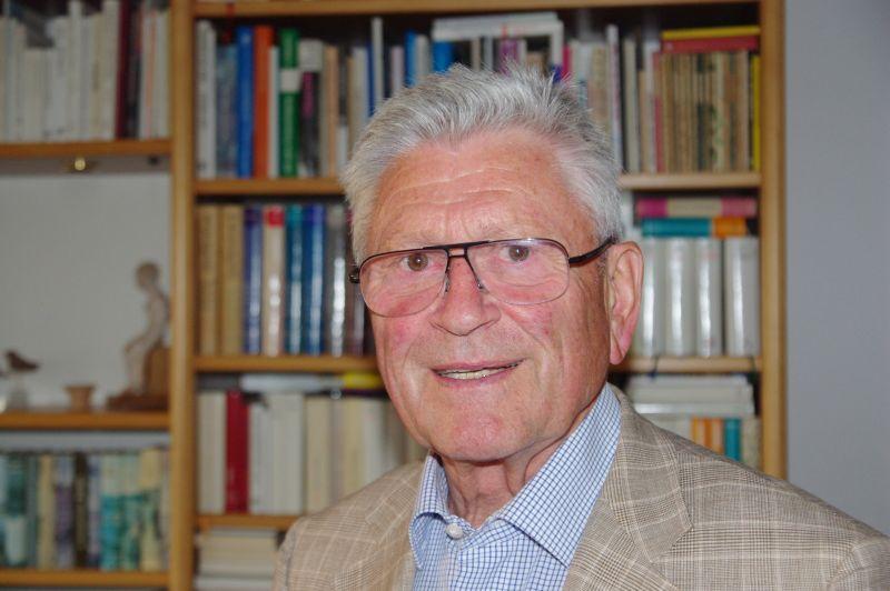 Altlandrat Dr. Karl Friedrich Zink wird am Sonntag 80 Jahre Nordbayern