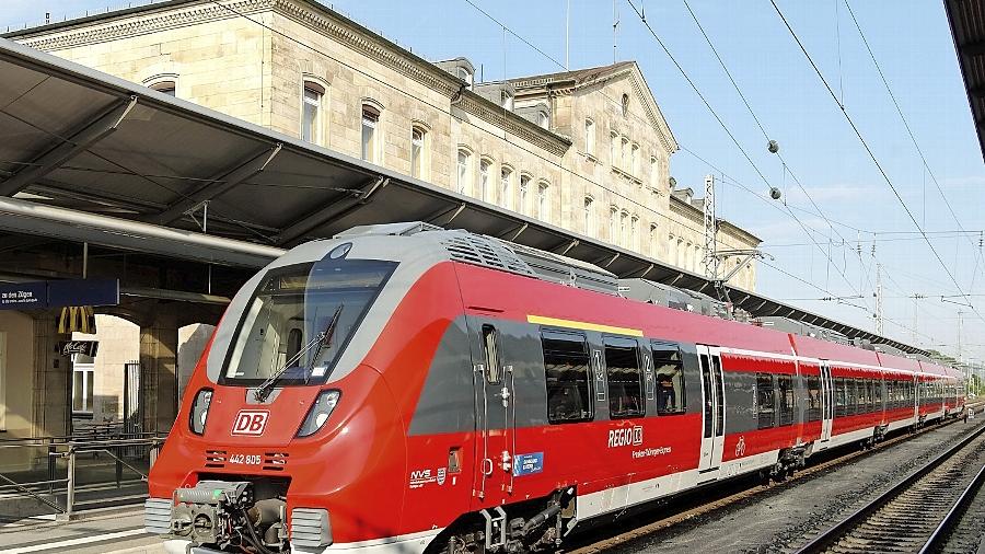 Fahrgastverband nimmt Franken-Thüringen-Express auseinander