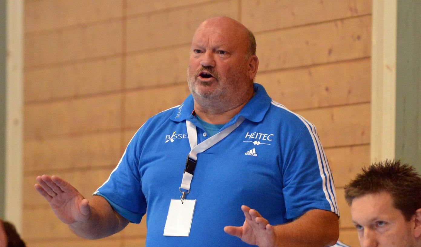 Erlanger Erfolgscoach: Das Team von Frank Bergemann fuhr am Samstag den nächsten Sieg ein. Erlanger Erfolgscoach: Das Team von Frank Bergemann fuhr am Samstag den nächsten Sieg ein.