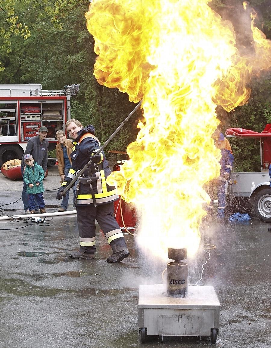 Besucher Durften Selbst Feuer Loschen Pegnitz Nordbayern De