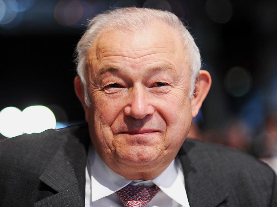 Ein Jahr lang war der Franke Günther Beckstein (CSU) im Amt. Der Jurist war von Oktober 2007 bis Oktober 2008 der erste evangelische Ministerpräsident nach dem Zweiten Weltkrieg. Sein kurzes Intermezzo an der Spitze Bayerns ist nichts im Vergleich zu seinem Nachfolger.