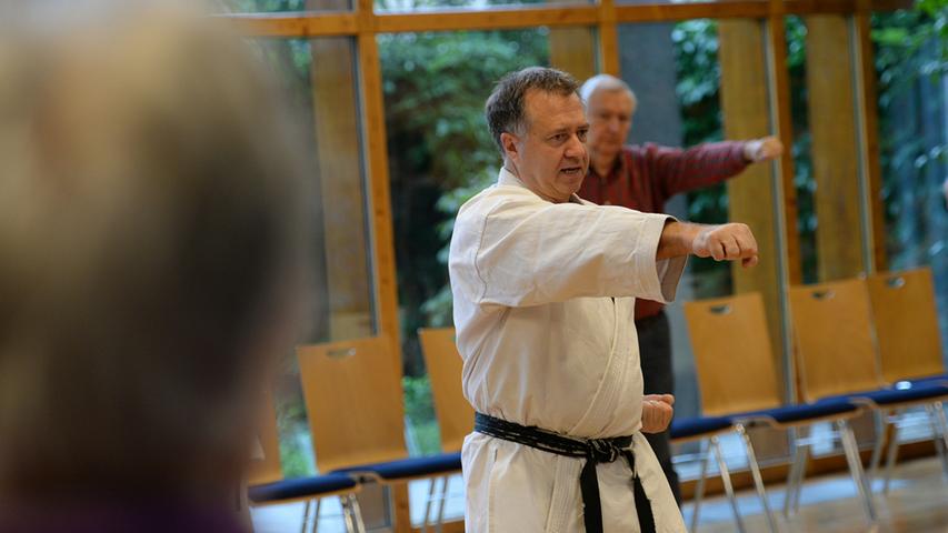 Karate macht Senioren glücklich