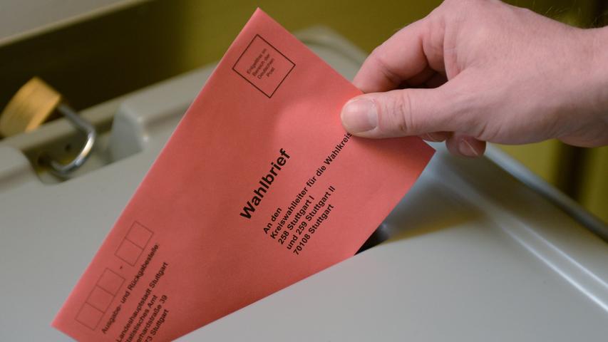 Viele Menschen wollten heute die Wartezeit im Wahllokal umgehen und gaben ihre Stimme bereits per Briefwahl ab.