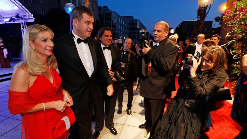 Markus Söder und seine Frau zogen den Nürnberger Opernball dem Oktoberfest in München vor.