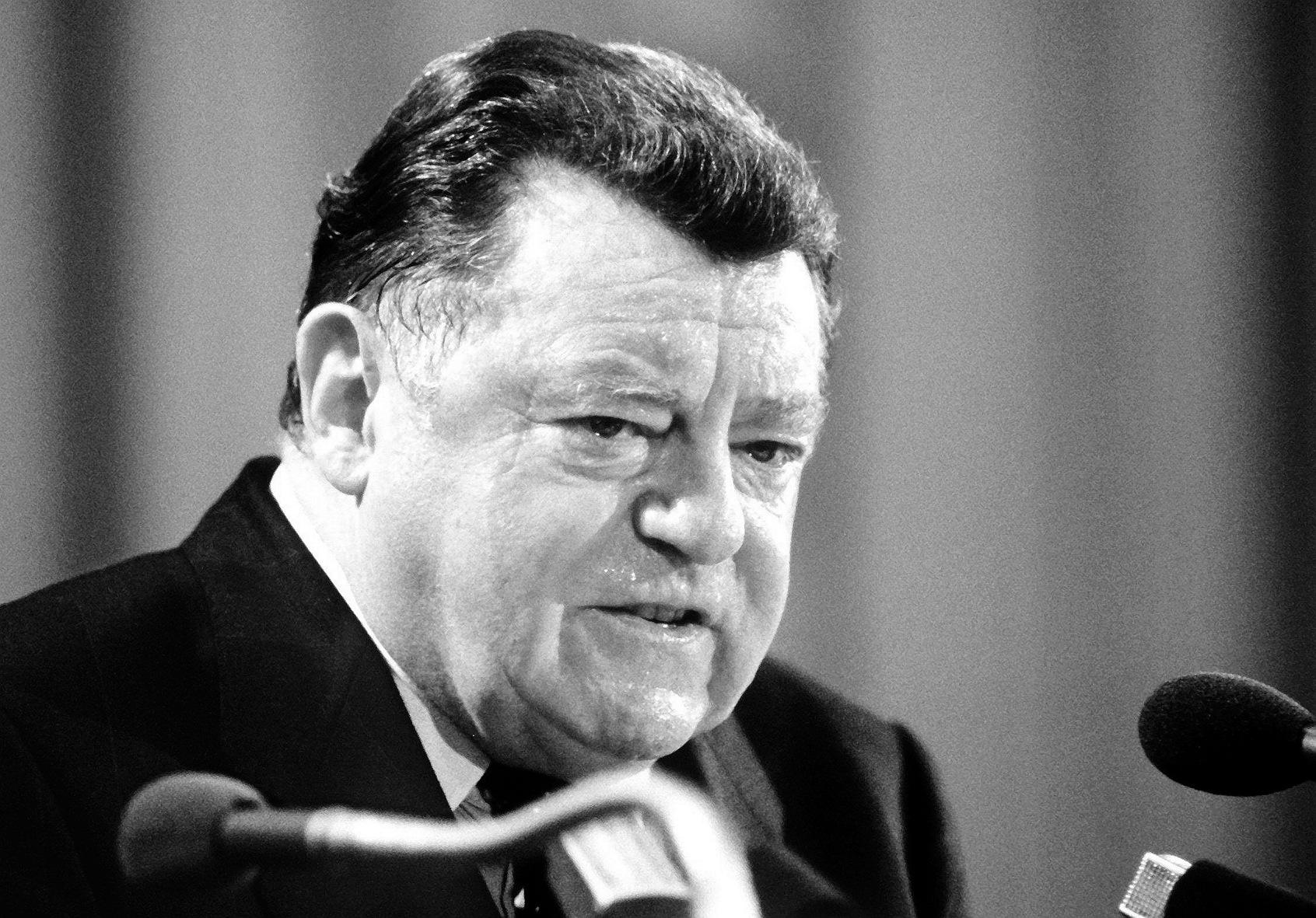 Hassfigur Und Ubervater Erinnerung An Franz Josef Strauss Region Nordbayern De