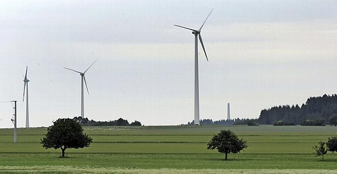 Der Windpark "Am Zieger" bei Oberbuchfeld liefert Strom für 8000 Haushalte.