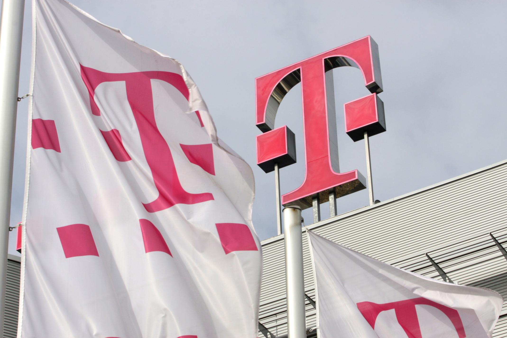 Telekom: Mitarbeiter Protestieren Gegen Standortverlagerung