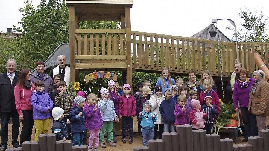 Spielhaus für Kindergarten Ebenried