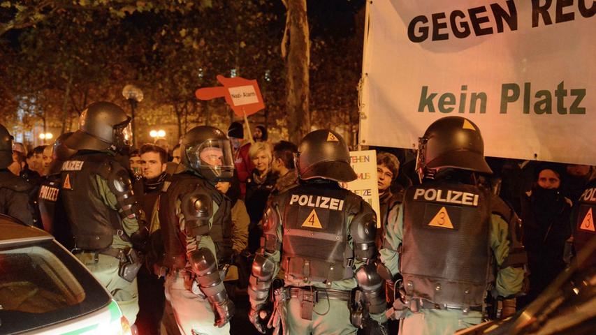Neonazi-Demo in Fürth hält Polizei in Atem