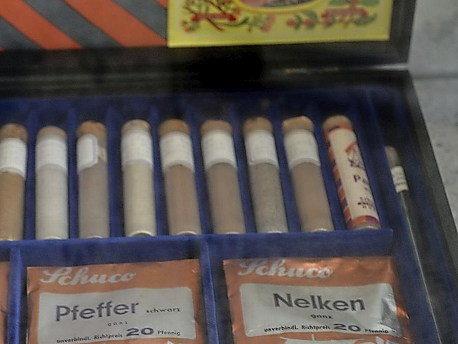 Schuco Gewurze Verfeinern Lebkuchen Und Jagermeister Nurnberg Nordbayern De