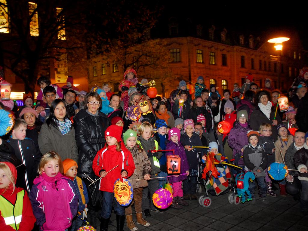 Martins Fest Umbenannt Kita Mitarbeiter Werden Bedroht Schlagzeilen Nordbayern De