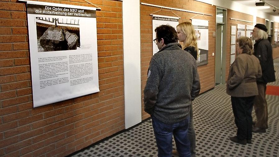 Im Gewerkschaftshaus am Kornmarkt konnte man sich die Ausstellung über die NSU-Opfer anschauen.