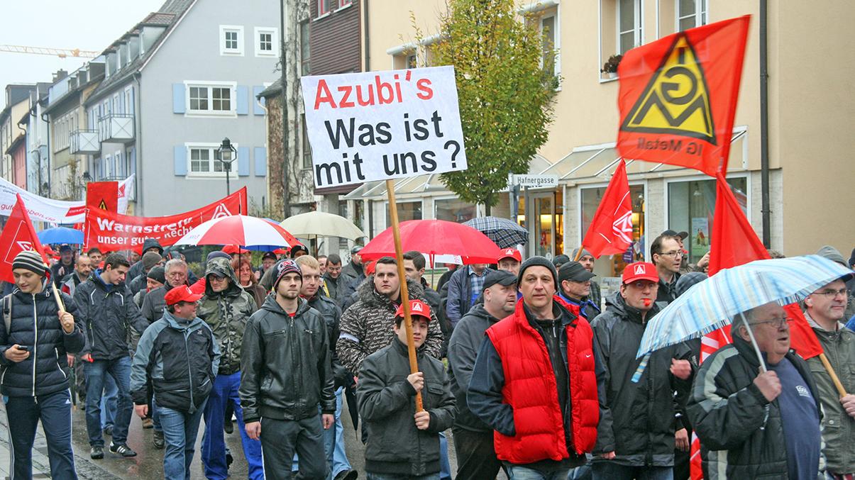 Der Protest der Belegschaft hatte Erfolg: KraussMaffei bleibt in Treuchtlingen.