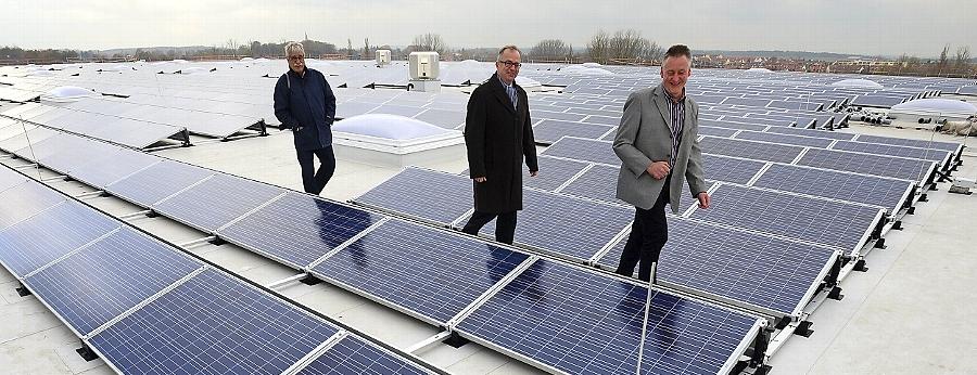 Fürther Unternehmen zapfen die Sonne an Fürther Unternehmen zapfen die Sonne an