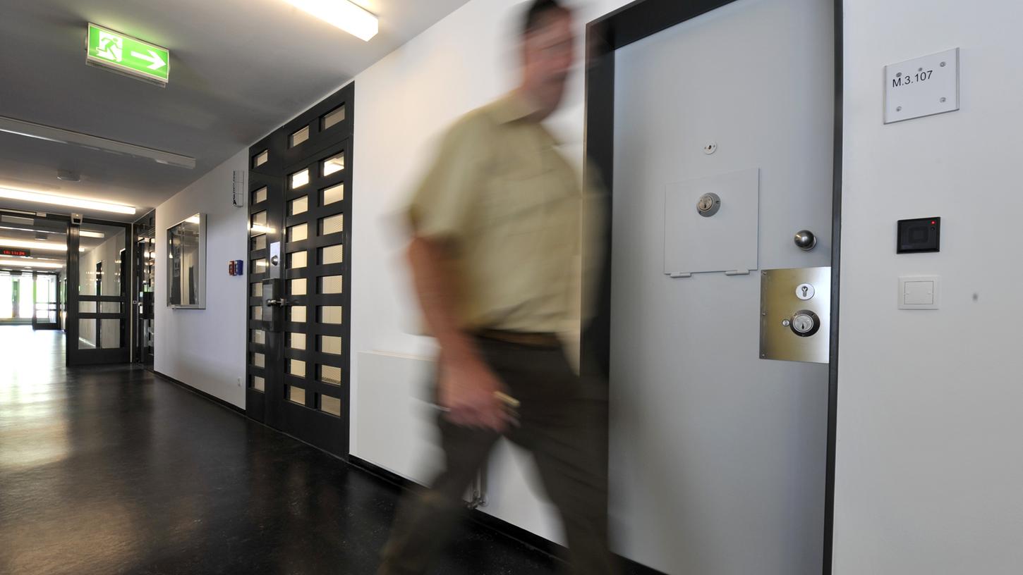 Eigenes Gefängnis für Abschiebehäftlinge in Bayern