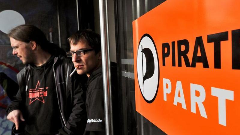 Piratenpartei erweitert Grundsatzprogramm um Sozialpolitik Piratenpartei erweitert Grundsatzprogramm um Sozialpolitik