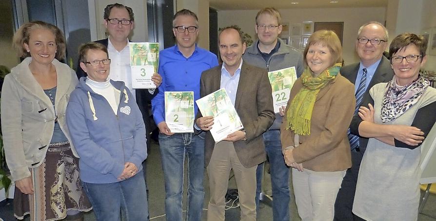 Grüne Hausnummern überreicht Grüne Hausnummern überreicht