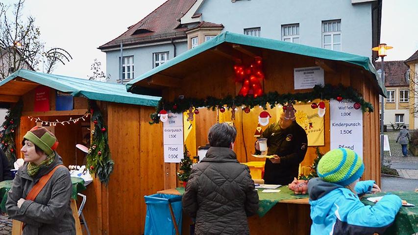 Auf dem Hirschaider Weihnachtsmarkt kann man am 1. und 2. Adventswochenende...