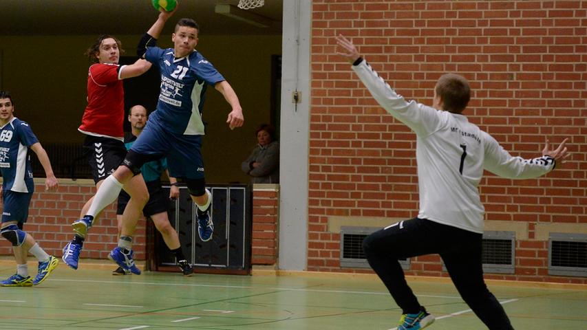 30.11.2013 --- Handball --- Saison 2013 2014 --- Bezirksoberliga BOL Männer :  HG / HSC Fürth - MTV Stadeln --- Foto: Sport-/Pressefoto Wolfgang Zink / WoZi