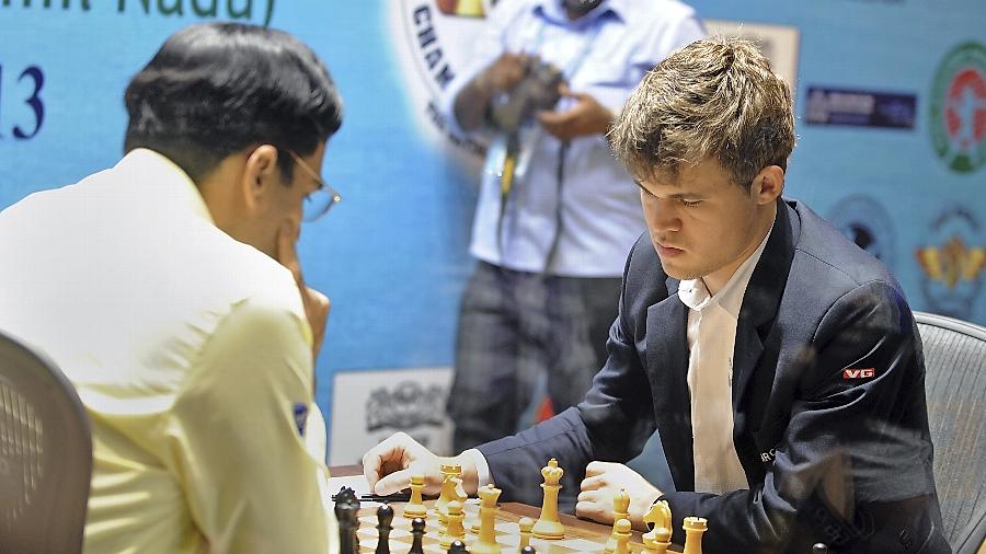 Magnus Carlsen gegen Viswanathan Anand - eine Jahrhundertschlacht am Schachbrett.