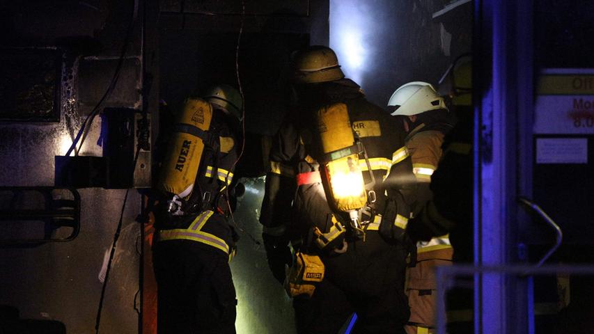 Brand in einem Mehrfamilienhaus in Bamberg