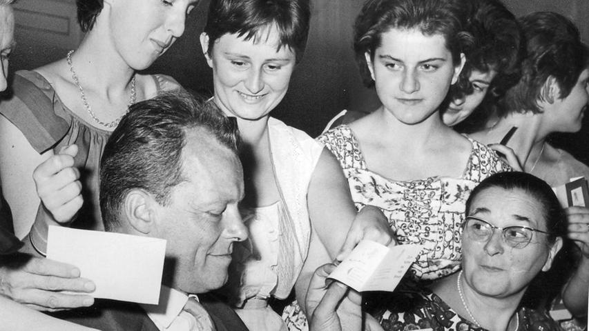 Für Willy Brandt stand schon halb Nürnberg Schlange