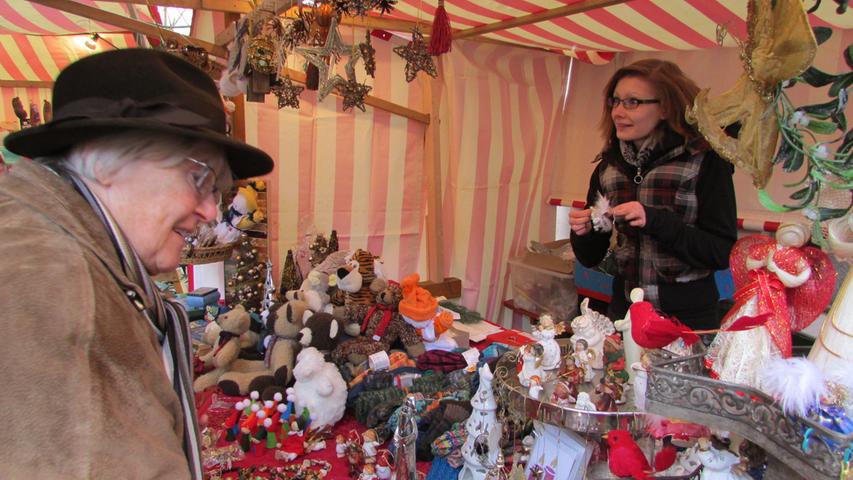 Am dritten Adventswochenende ging es in Gräfenberg wieder besinnlich zu. Bereits zum 38. Mal öffnete dort der ehrenamtliche Weihnachtsmarkt.