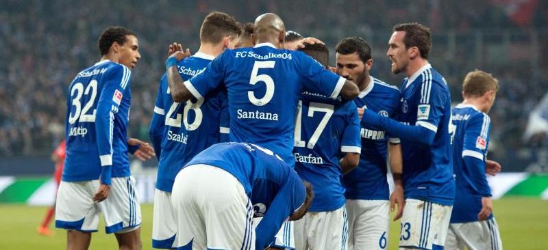 Schalke feiert Pflichtsieg gegen Freiburg
