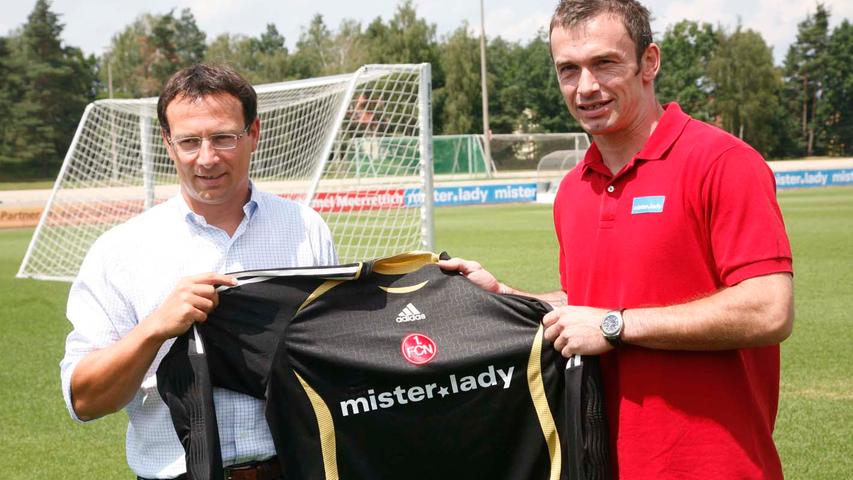 Flops waren allerdings auch dabei. Für den gen Stuttgart abwandernden Raphael Schäfer holte der Club 2007/2008 mit Jaromir Blazek einen überwiegend unsicheren Nachfolger, der nach einem Jahr wieder Geschichte war.