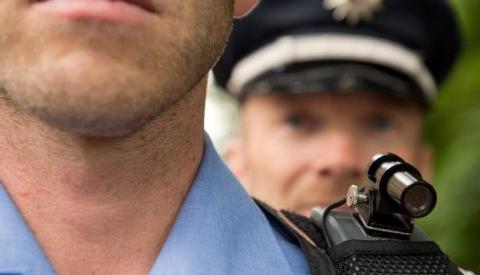 In den USA sind sogenannte Bodycams weit verbreitet. Jetzt sollen sie auch in Bayern zum Einsatz kommen.