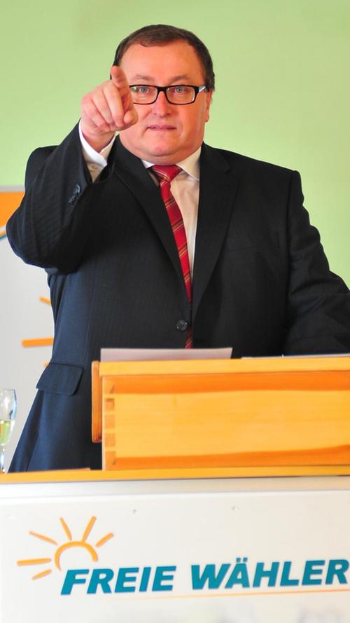 Manfred Hümmer, FW-Kreisvorsitzender, der antritt, Oberbürgermeister Franz Stumpf abzulösen.