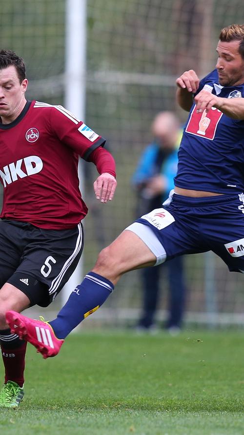 Mit 2:1 hat der 1. FC Nürnberg am Donnerstag sein Testspiel gegen den FC Luzern gewonnen. Sebastian Gärtner und Robert Mak drehten die Partie mit späten Toren. Mit von der Partie war auch Hanno Baltisch, der auf der "Sechs" eine ansprechende Leistung bot.