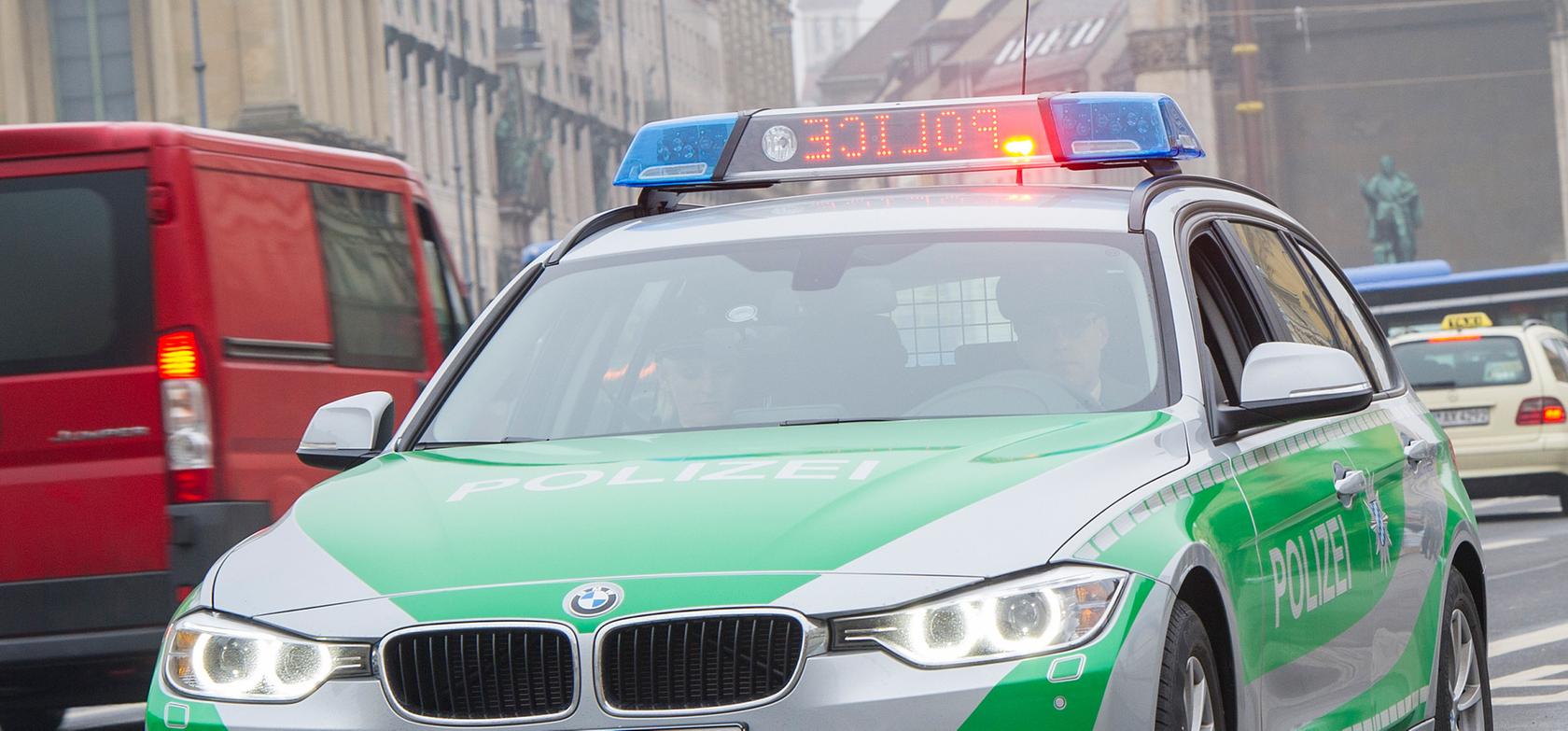 Bayerns Polizei testet neue Anhalte-Signale