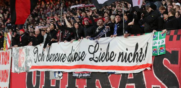 Relegations-Kracher: Clubfans rollen im Konvoi nach Frankfurt