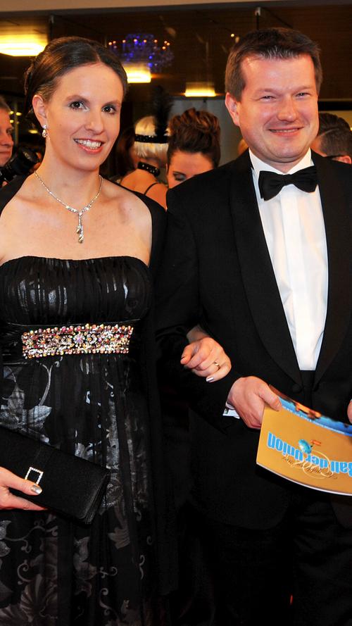 CSU-Europaabgeordneter Martin Kastler geleitete seine Frau zum 49. Ball der Union.