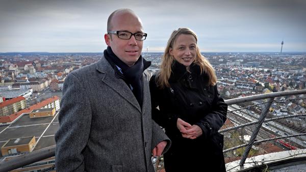 "Ich bedauere die Entscheidung von Uli Maly. Die Nürnberger SPD wäre gerne mit ihm als Spitzenkandidaten in die Kommunalwahl 2020 gegangen. Wir werden uns nun gemeinsam der Herausforderung des Stabwechsels stellen. Die Nürnberger SPD hat es über Jahrzehnte immer wieder geschafft, solche Veränderungen zu meistern und bei den Kommunalwahlen Mehrheiten für sich zu gewinnen. Das wird uns auch 2020 gelingen. Wir werden in den nächsten Tagen viele Gespräche führen und dann zeitnah bekanntgeben, wer sich um den Platz 1 auf der SPD-Liste bewirbt."