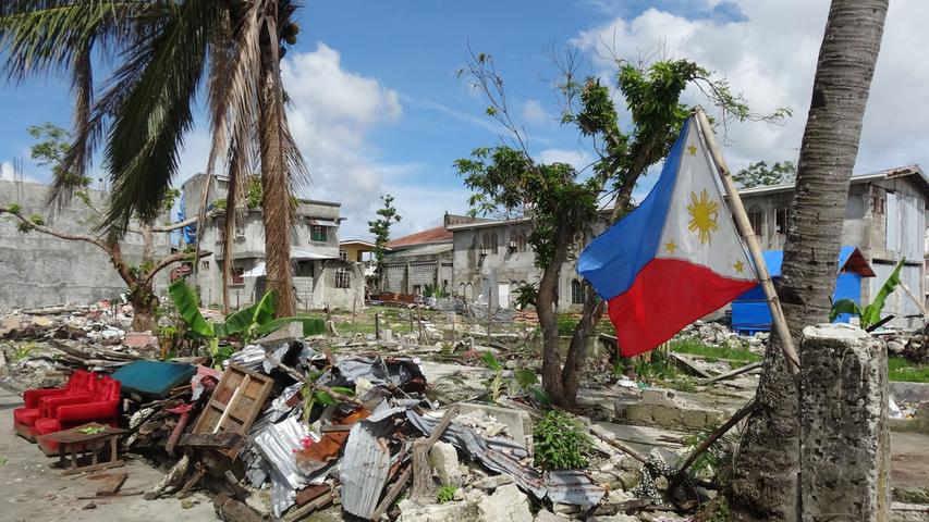 Tacloban nach dem Taifun: „Positive Energie in der Trümmerwüste“