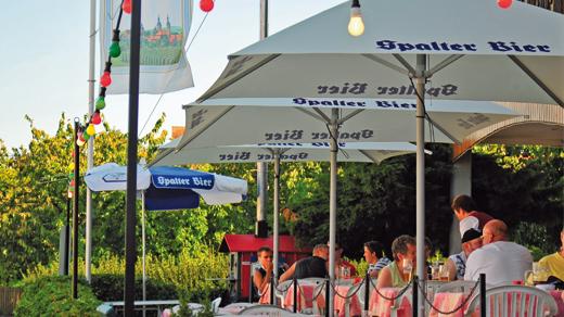 Hotel zum Lindenwirt Hotel zum Lindenwirt