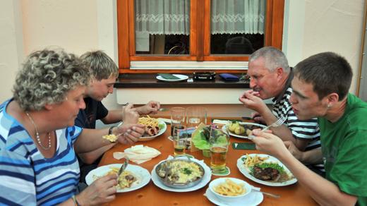 Landgasthof Zum Schnapsbrenner Landgasthof Zum Schnapsbrenner