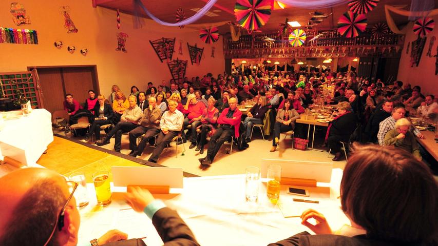Auge in Auge mit dem Wähler: Das NN-Forum in Forchheim