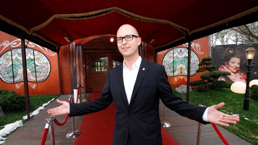 Leiter Matthias Adolph steht organisatorisch hinter den Kulissen der Palazzo-Show.
