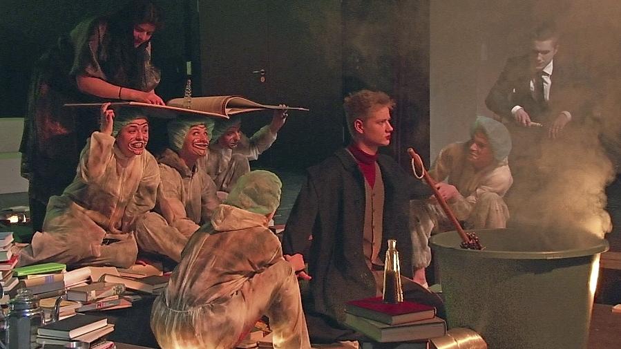 Wendelsteiner Waldorfschüler polierten Faust auf Wendelsteiner Waldorfschüler polierten Faust auf